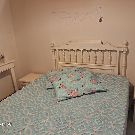 Alugo Quarto A 300M Da Praia トーレス エクステリア 写真